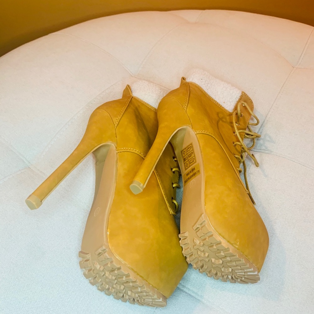 Platform Booties - Picture 4 of 9